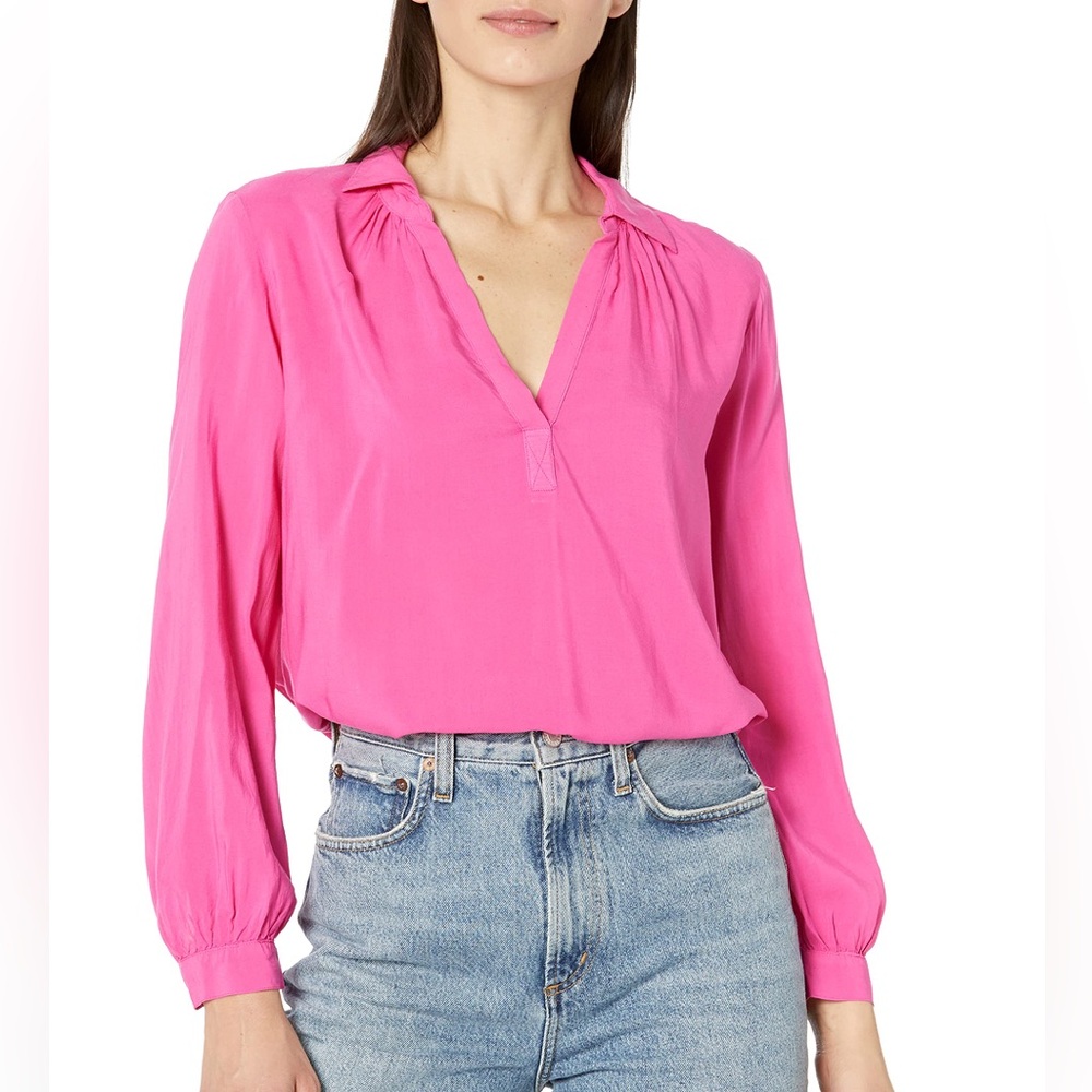 Velvet by Graham & Spencer NWT Long Sleeve Josey Blouse in Taffy Pink